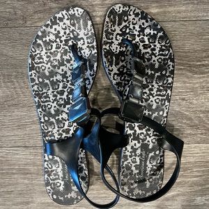 Black flat sandals